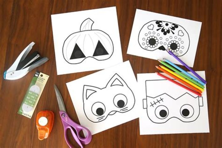 How to make Halloween mask for kids?